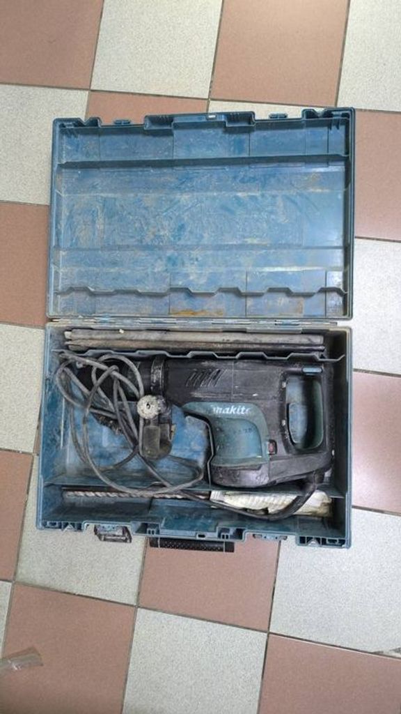 Объявление Makita HM1203C Б/У