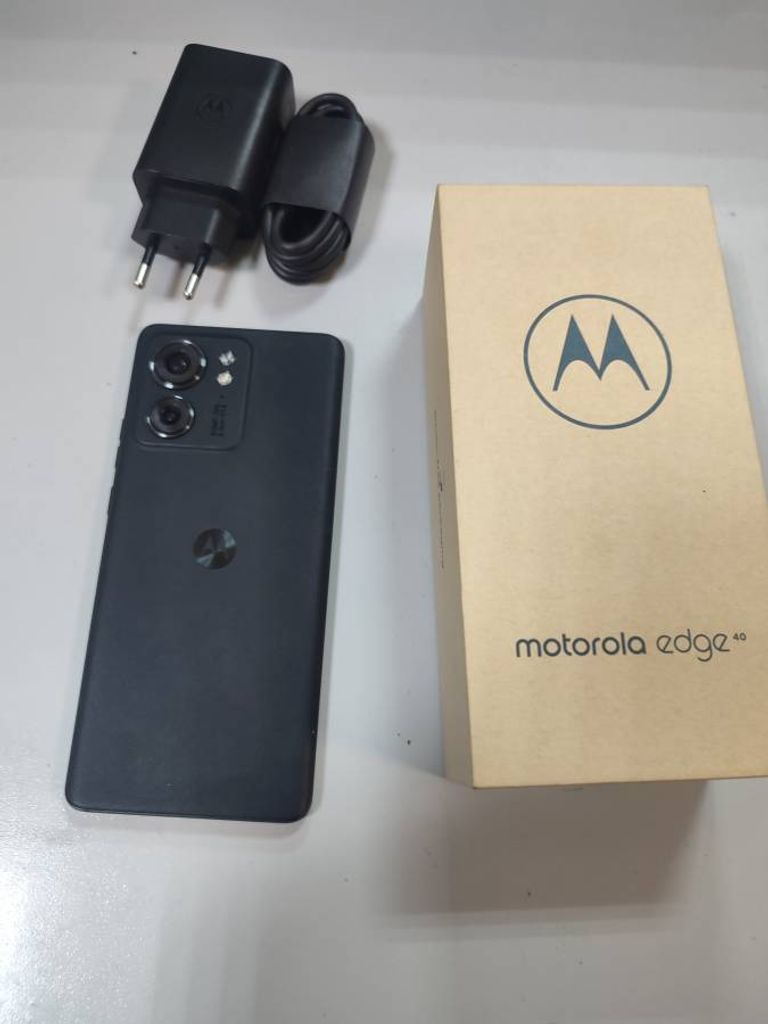 Motorola edge 40 8/256gb