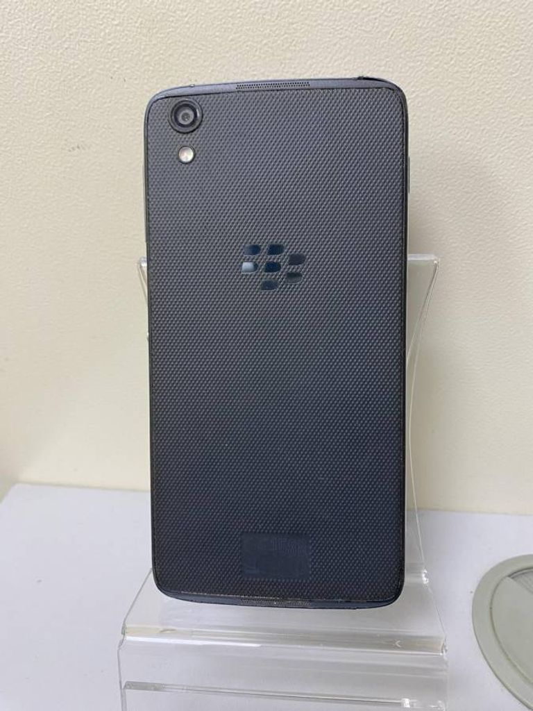 Дешево Blackberry dtek50 2/16gb з ломбарду