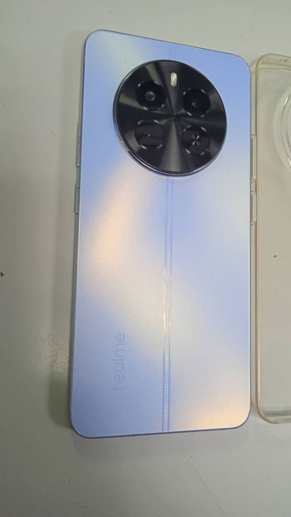 Объявление Realme 12 4g 8/256gb Б/У