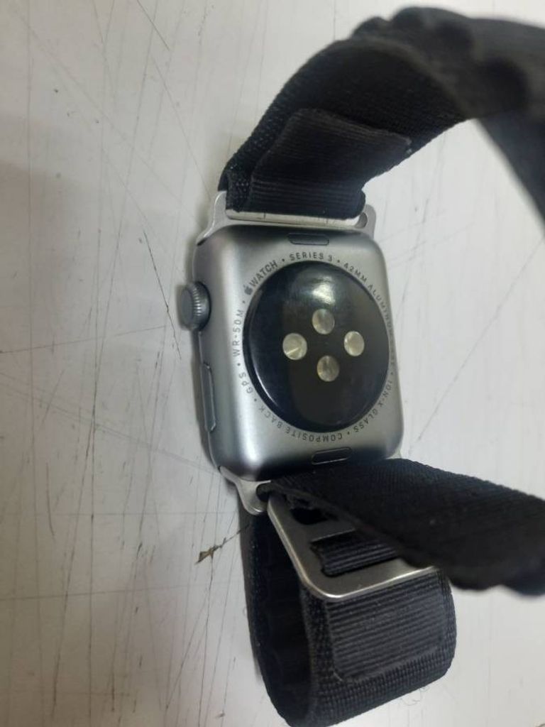 Дешево Apple watch series 3 gps 42mm aluminium case a1859 з ломбарду