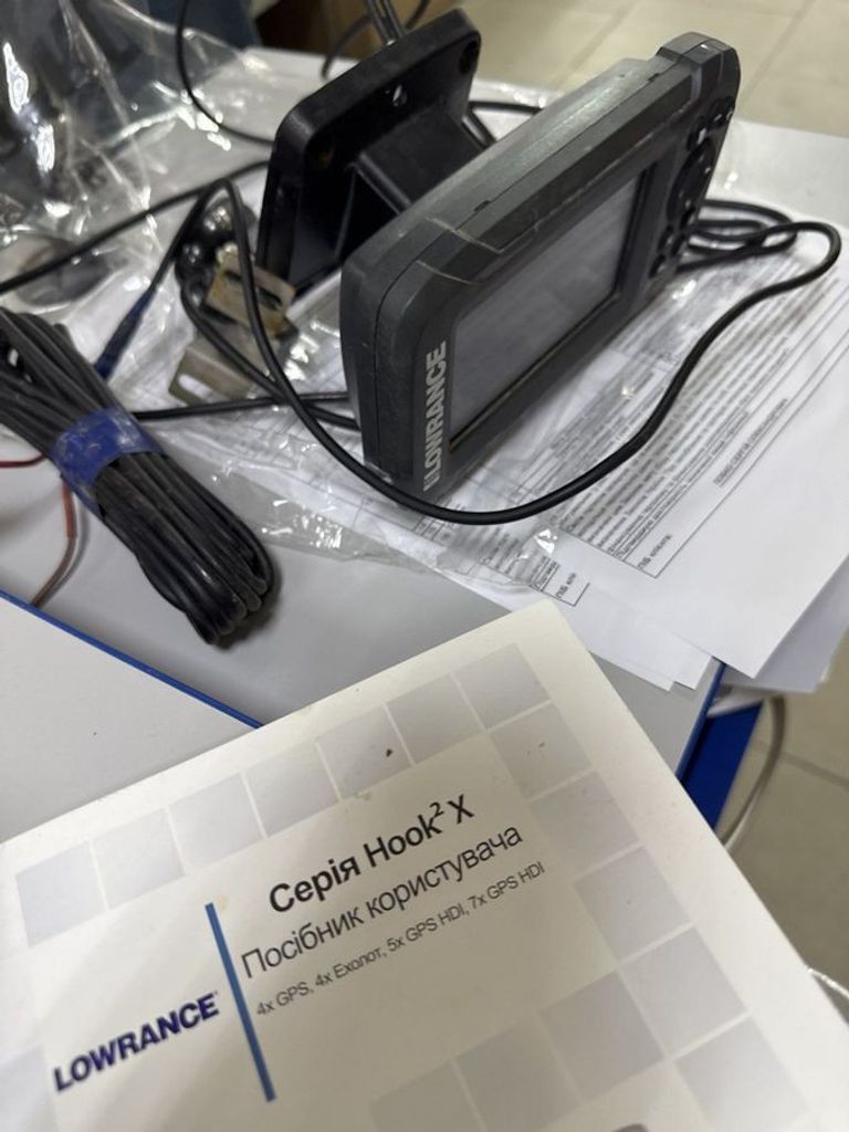 Дешево Lowrance hook2-4x з ломбарду