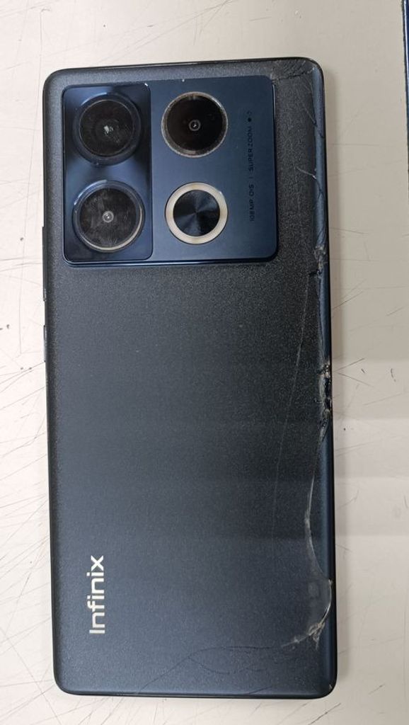 Объявление Infinix note 40 pro 12/256gb Б/У