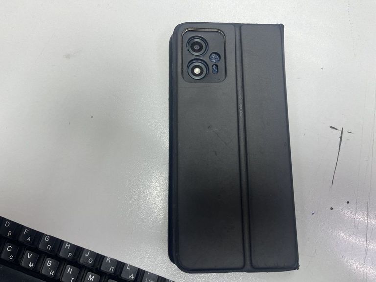 Оголошення Motorola moto e13 8/128gb xt2345-3 Б/У