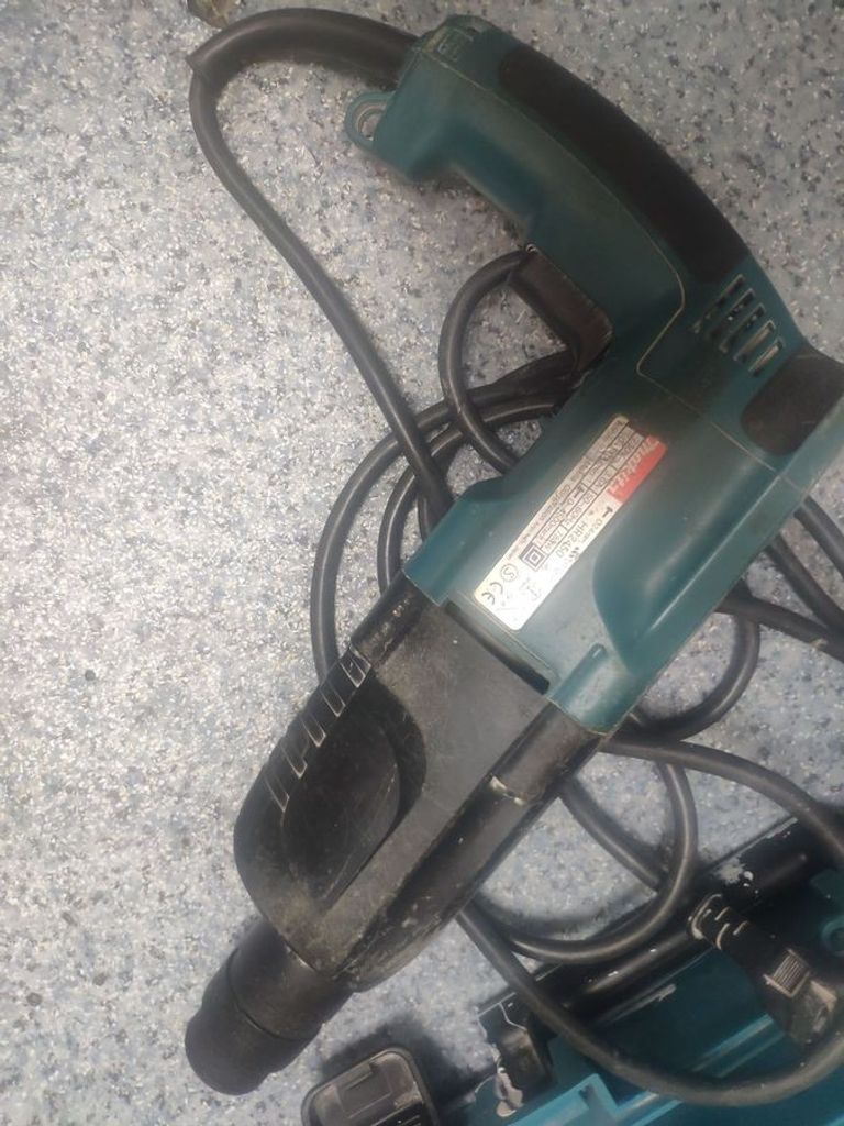 Makita hr 2450 Код:01-200627547. Изображение 6