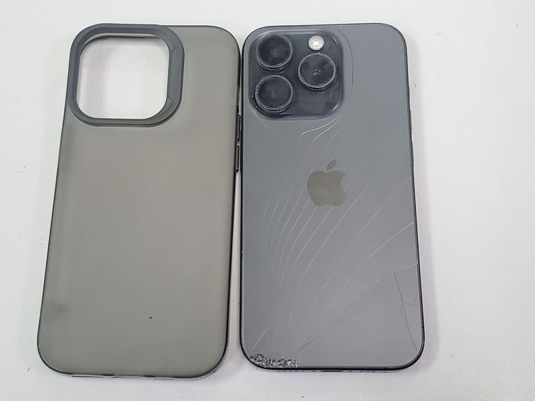 Apple iPhone 15 Pro 128GB eSIM Black Titanium Код:01-200755615. Зображення 27