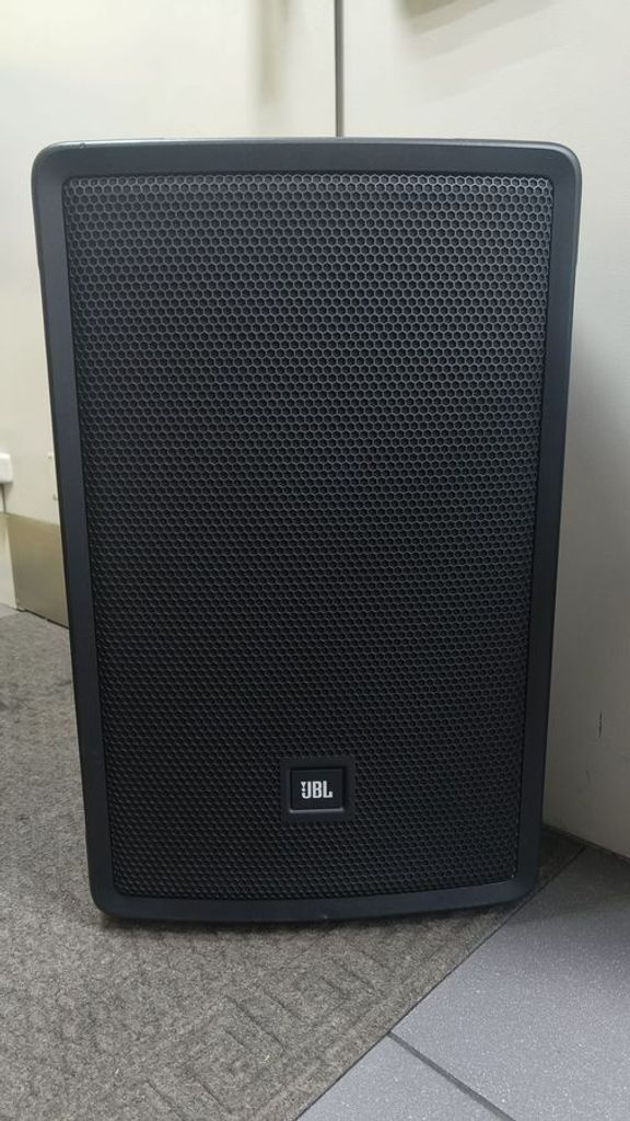 Купити Jbl irx 112 bt Б/У