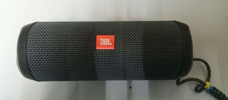 Купить Jbl Flip Essential 2 Black (JBLFLIPES2) Б/У