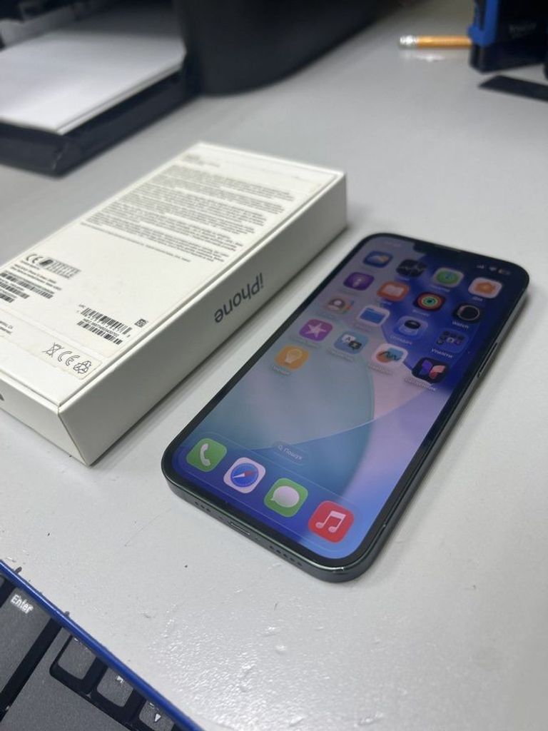 Распродажа Apple iphone 13 256gb, продавец Техноскарб