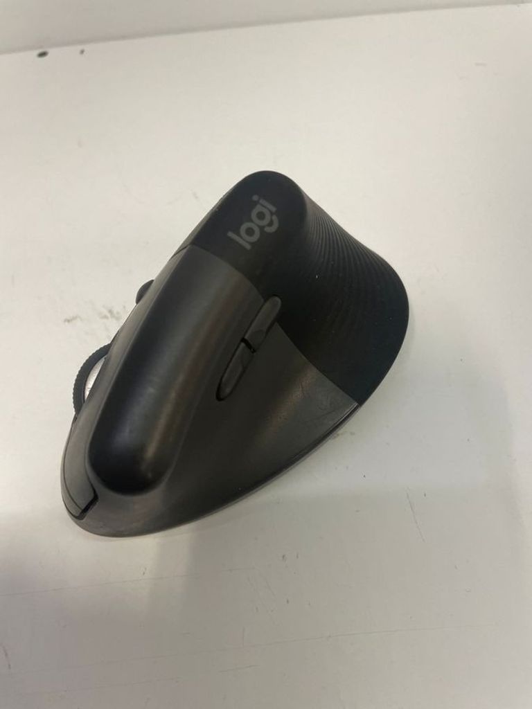 Оголошення Logitech lift Б/У