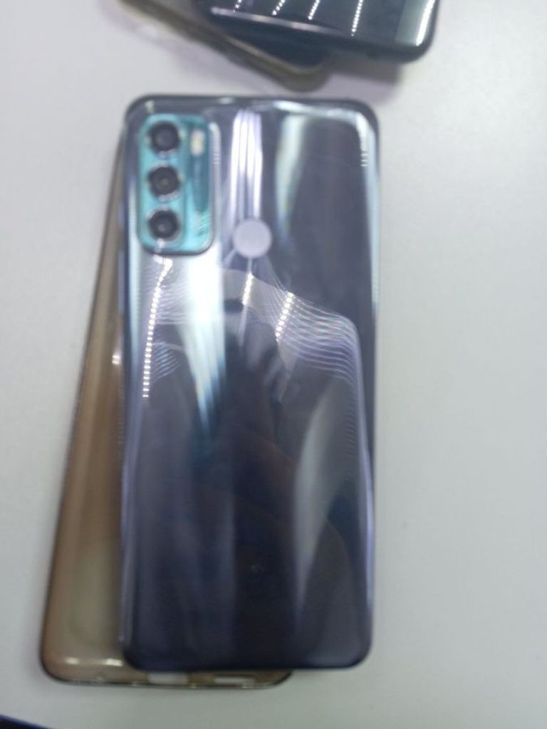 Дешево Motorola moto g60 xt2135-2 6/128gb з ломбарду