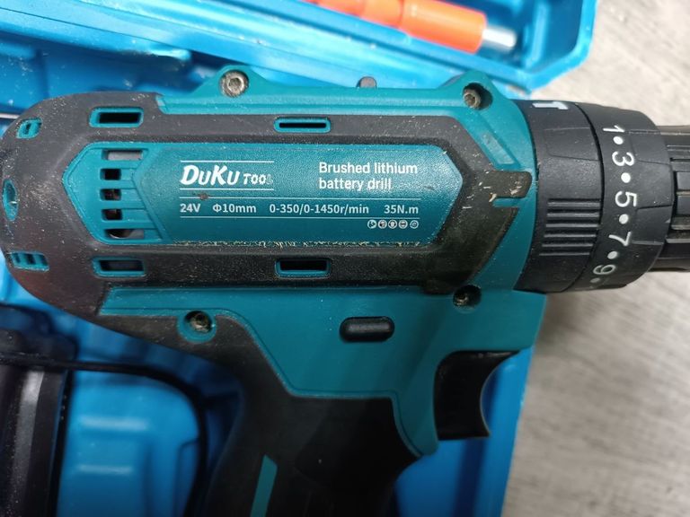 Дешиво Duku без моделі с ломбарда