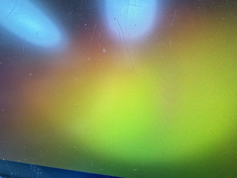 Оголошення Lg e1960 Б/У