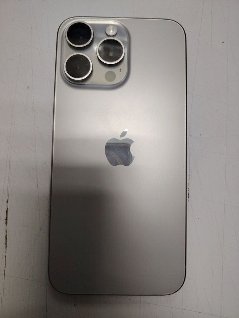 Дешиво Apple iPhone 15 Pro Max 256GB Blue Titanium (MU7A3) с ломбарда