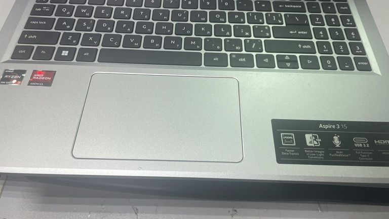Дешиво Acer 15/ryzen 3 7320u ddr5/8gb ddr5/hdd *відсутній/ssd 512 gb/*інтегрована с ломбарда