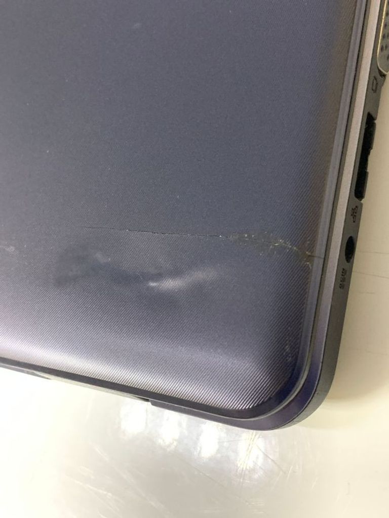 Объявление Asus 15/core i7 7500u ddr3/8gb ddr3/ssd 128 gb/geforce 940mx 2gb Б/У