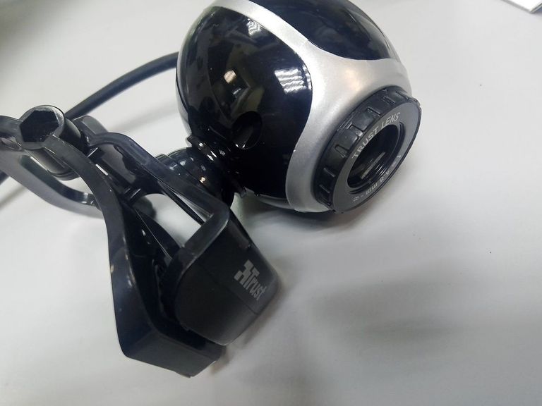 Trust exis webcam 17003 Код:01-200564353. Зображення 5