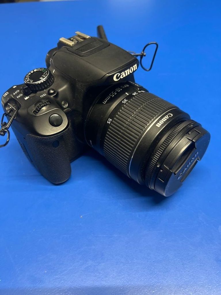 Розпродаж Canon eos 650d canon ef-s 18-55mm f/3.5-5.6 iii, продавець Техноскарб