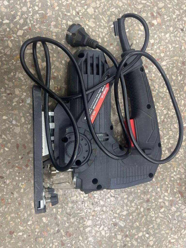 Дешево Narva NJS-1300 з ломбарду