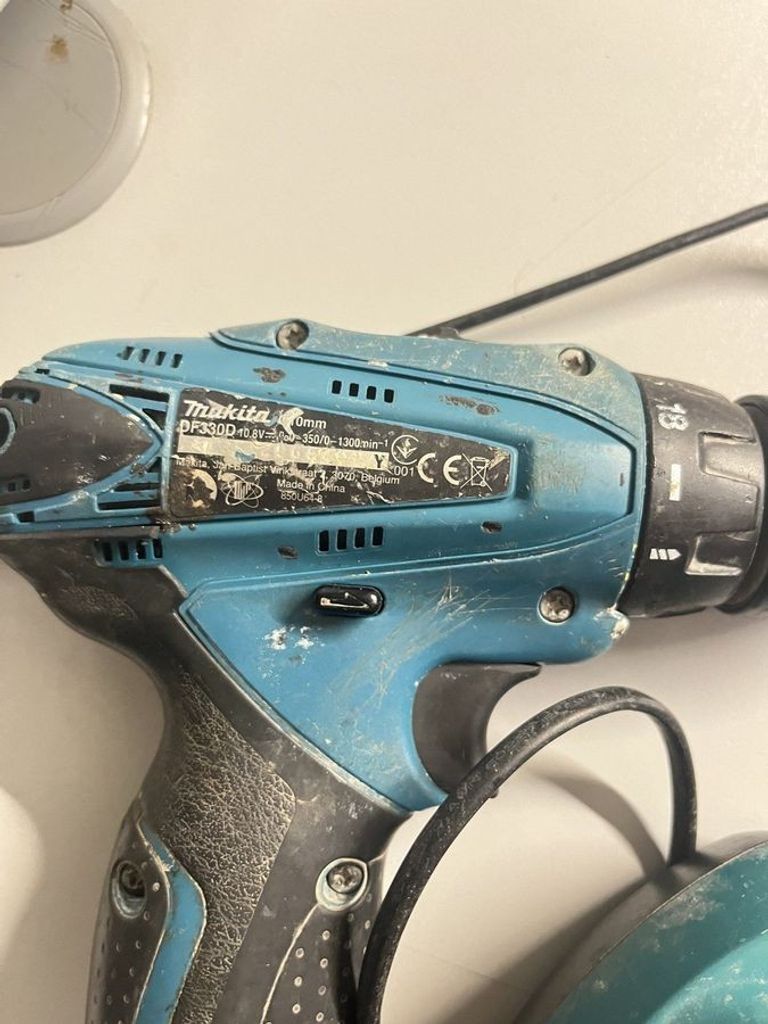 Makita df330d 2акб + зп Код:01-200818784. Зображення 5