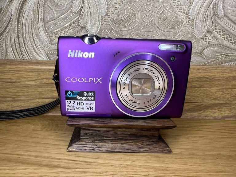 Дешиво Nikon Coolpix S5100 Violet с ломбарда