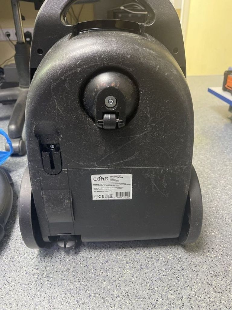 Дешиво Castle CW-101B с ломбарда