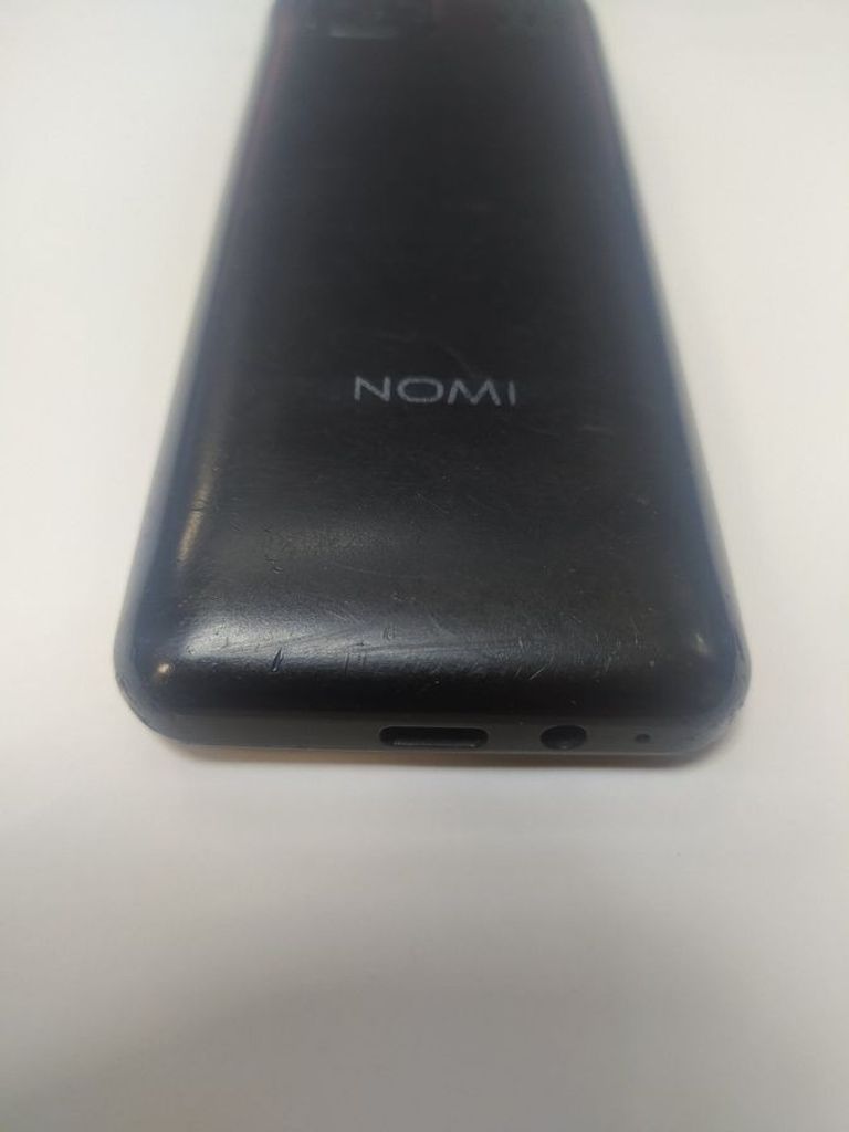 Оголошення Nomi i2830 Black Б/У