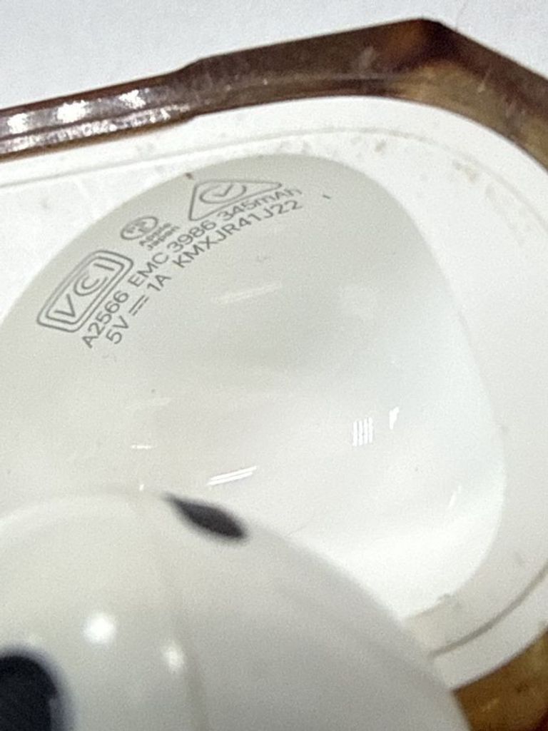 Оголошення Apple airpods 3rd generation Б/У