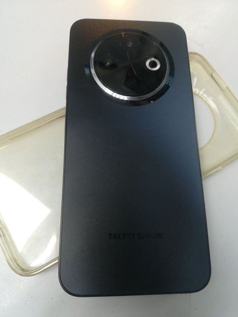 Купити Tecno spark 30c kl5n 8/256gb Б/У