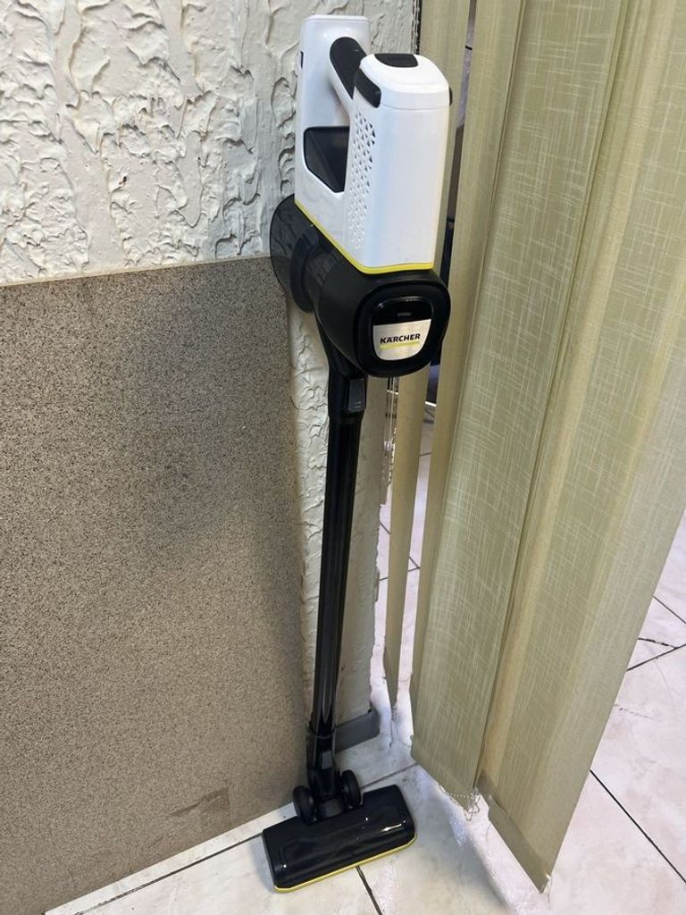Купить Karcher vc 4 cordless myhome Б/У