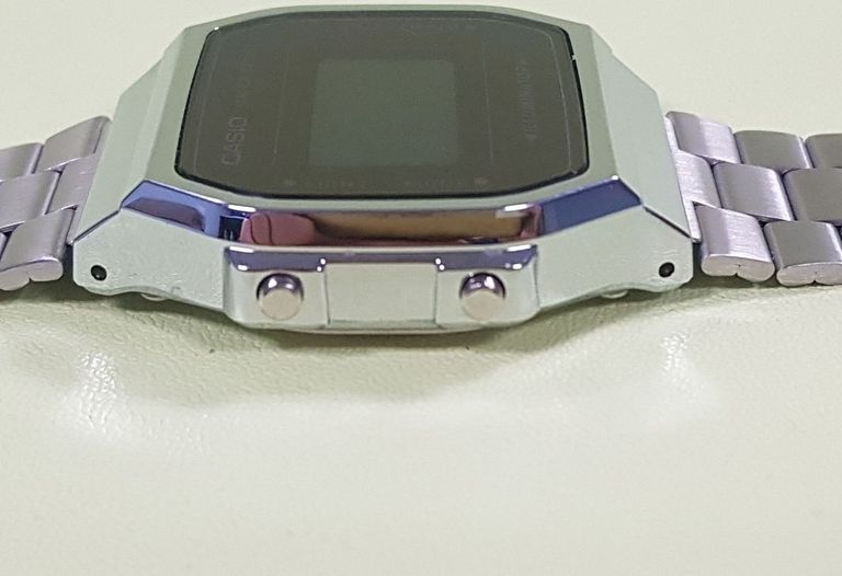 Дешево Casio a168we з ломбарду