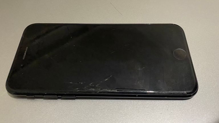 Apple iPhone 7 32GB Jet Black (MQTR2) Код:null. Изображение 4