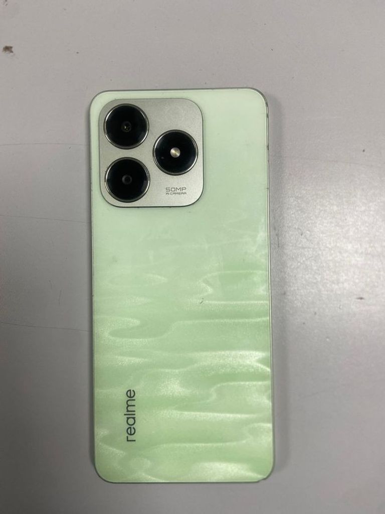 Объявление Realme c63 6/128gb Б/У