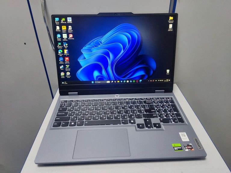 Купить Lenovo 15/ryzen 5 7235hs ddr5/16gb ddr5/hdd *відсутній/ssd 512 gb/geforce rtx3050 6gb Б/У