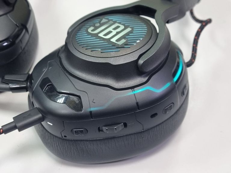 Jbl quantum one Код:01-200859727. Зображення 8