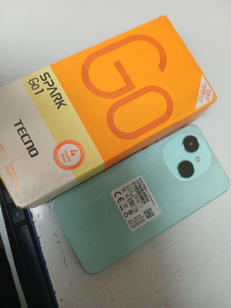 Дешево Tecno spark go 1 kl4 3/128gb з ломбарду