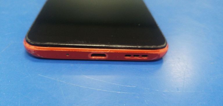 Дешиво Xiaomi redmi 9c nfc 2/32gb с ломбарда