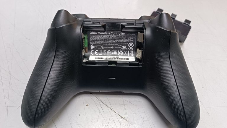 Дешиво Microsoft xbox series x s wireless controller с ломбарда