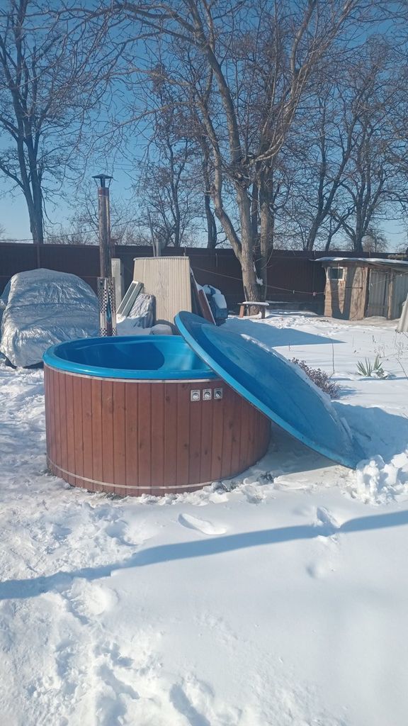 Купити купель з електромасажером та підсвіткою Б/У