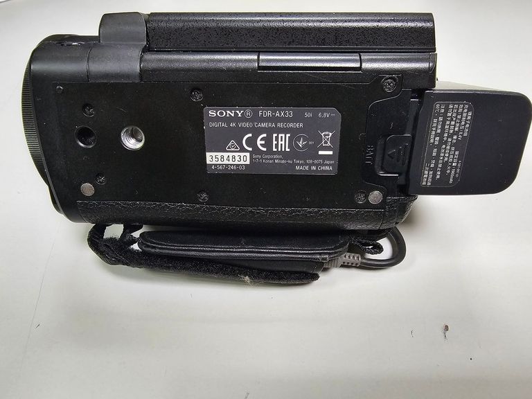 Дешево Sony FDR-AX33 з ломбарду