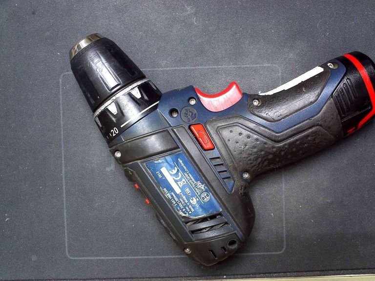 Купити Bosch gsr 10,8-2li 1акб зп Б/У