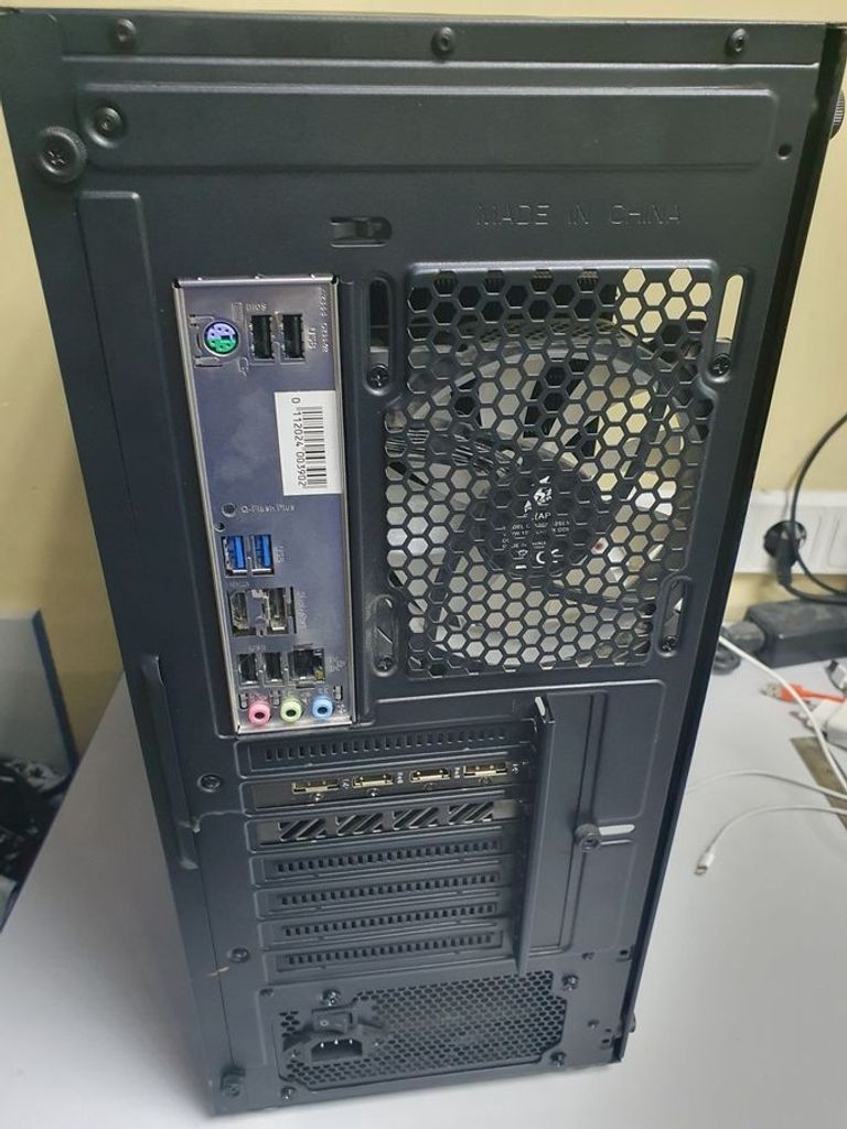 Объявление Пк amd ryzen 5 7600/ram 32 gb/hdd відсутній/ssd 1000 gb/nvidia rtx 4060 ti (geforce) 8gb gddr6 128bit Б/У