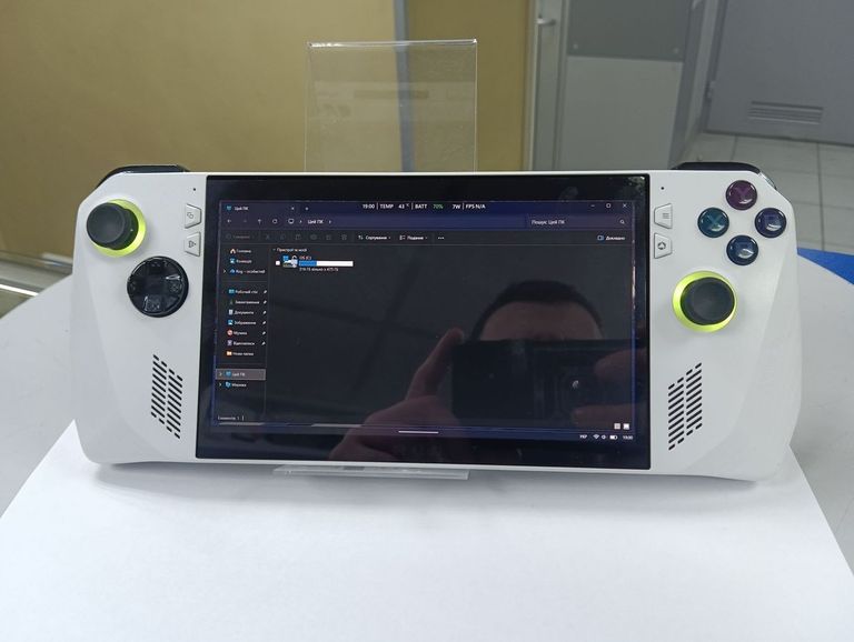 Asus ROG Xbox Ally 512 GB Код:01-200888556. Изображение 19