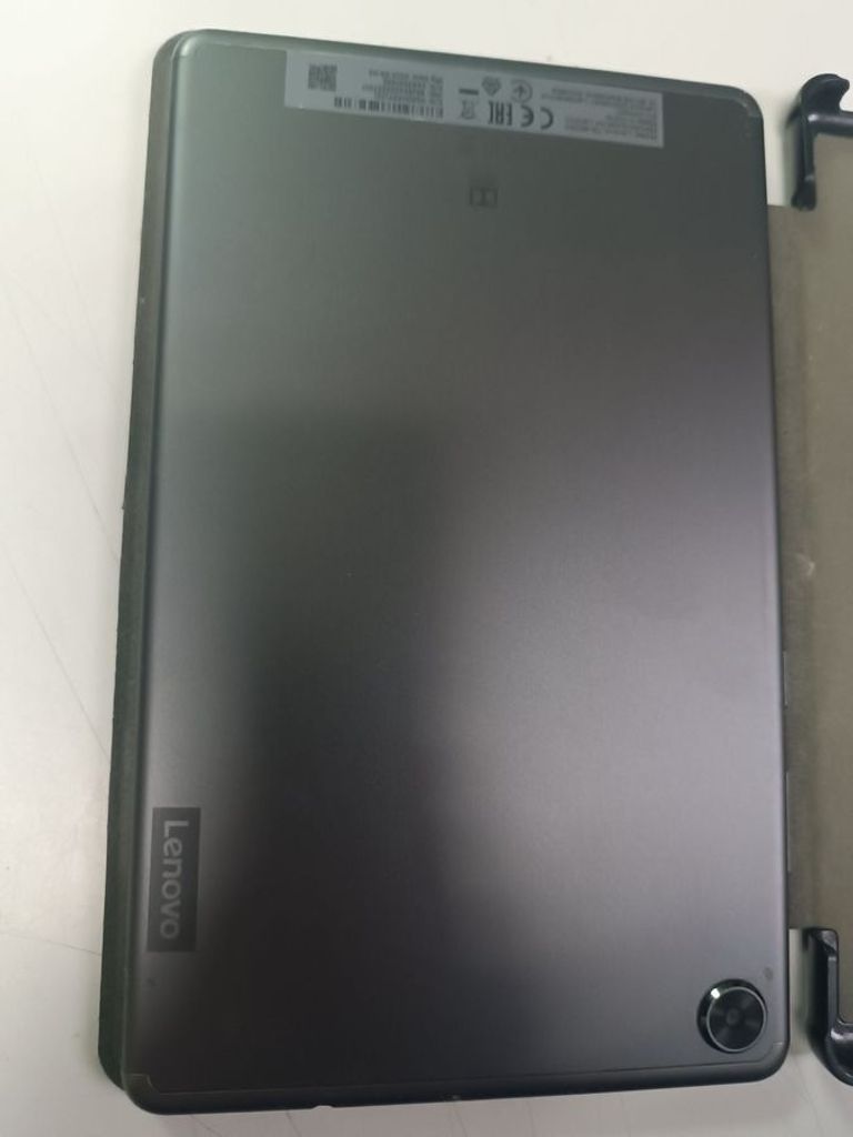Дешево Lenovo tab m8 tb-8505x 32gb lte з ломбарду