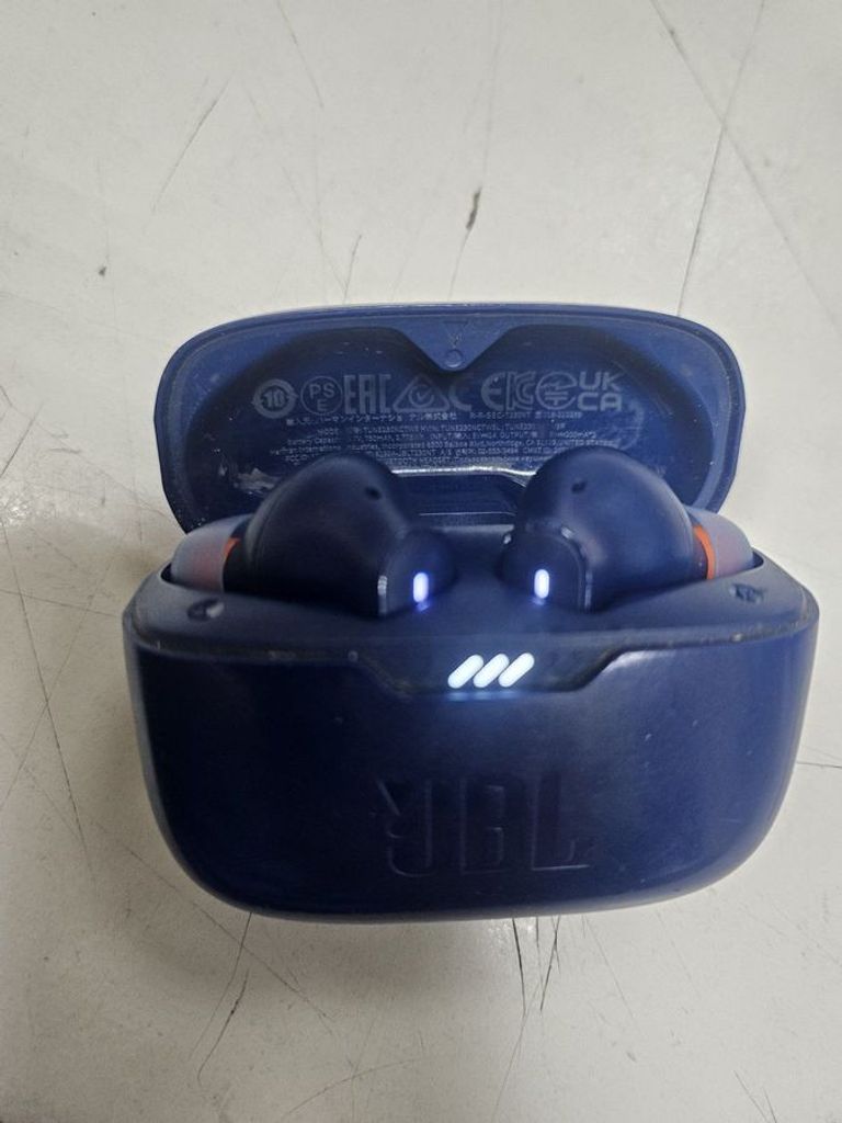Купити Jbl tune 230nc Б/У