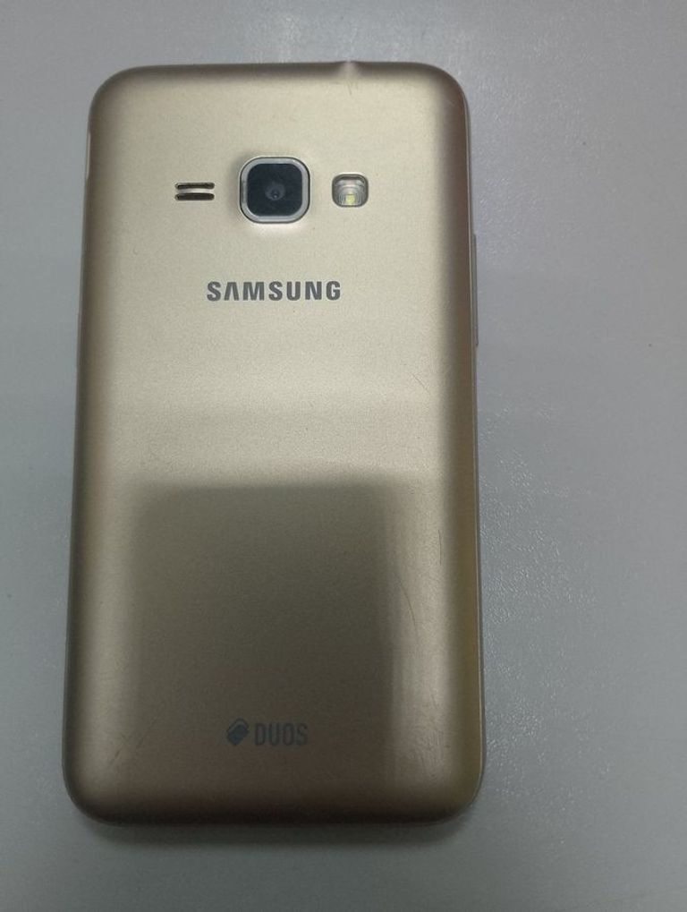 Оголошення Samsung galaxy j1 j120h Б/У