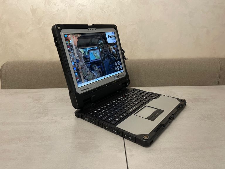 Дешево Panasonic Toughbook CF-33, 12" з ломбарду