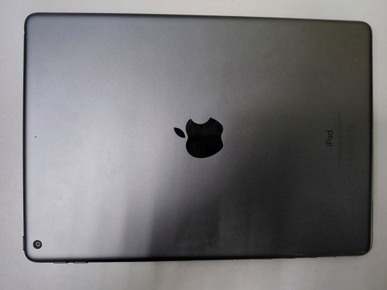 Оголошення Apple ipad 10.2 2021 wi-fi 64gb Б/У