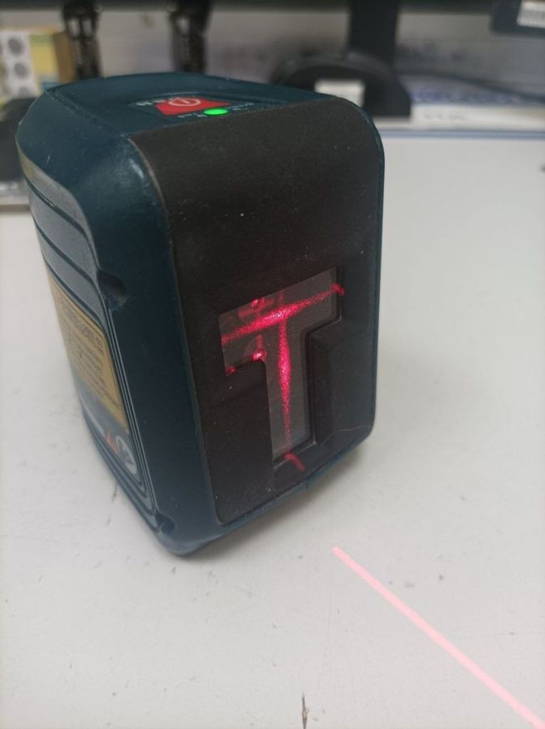 Оголошення Bosch gll 2-50 + lr 2 Б/У