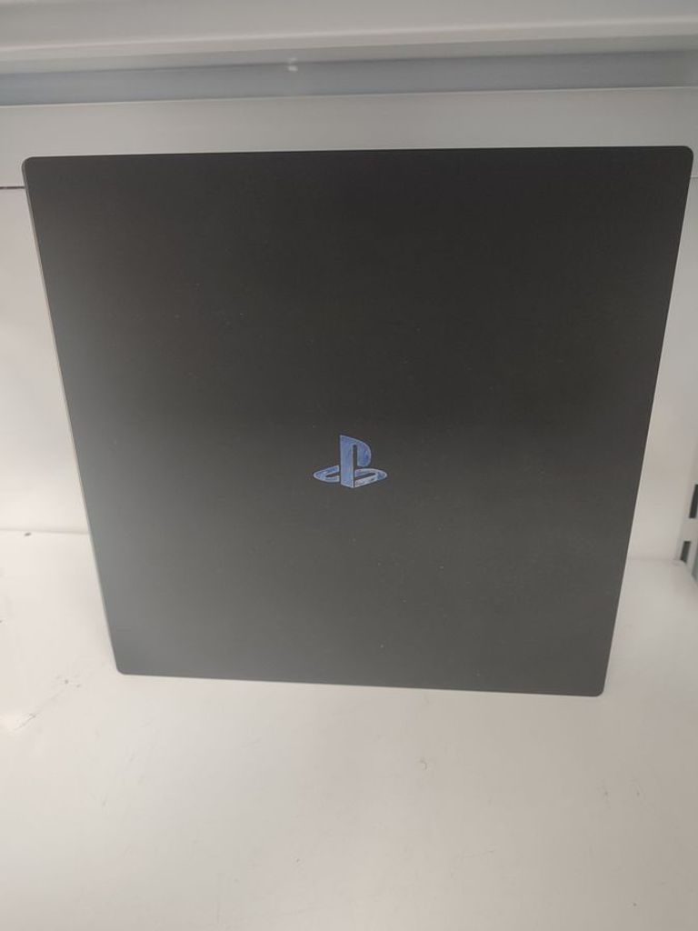Оголошення Sony playstation 4 pro Б/У